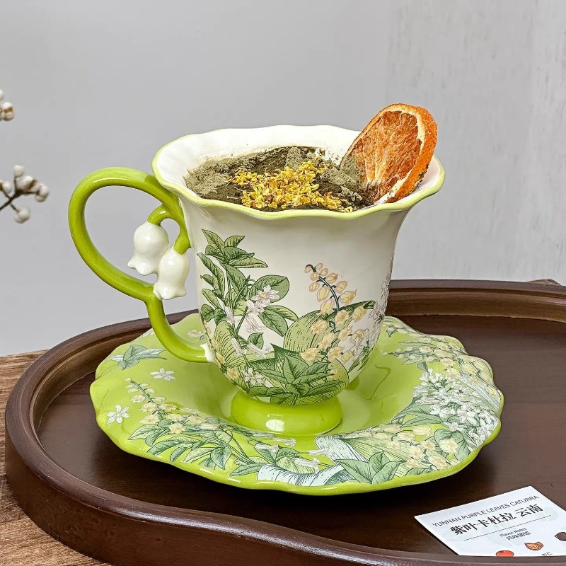 Lily of the valley blooming af - Coffee Tea And Sugar Set recension och pris