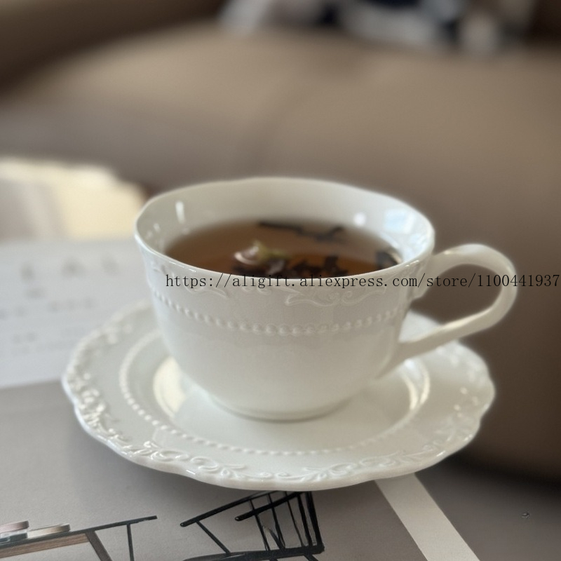 French Light Luxury Embossed F - Coffee Tea And Sugar Set recension och pris